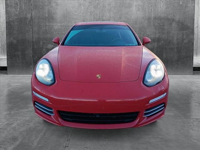 2015 Porsche Panamera 4