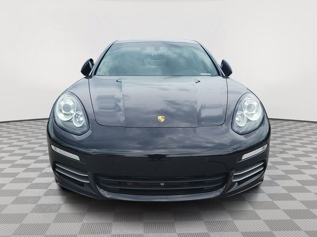 2015 Porsche Panamera 4