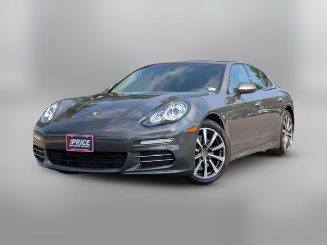 2015 Porsche Panamera 4