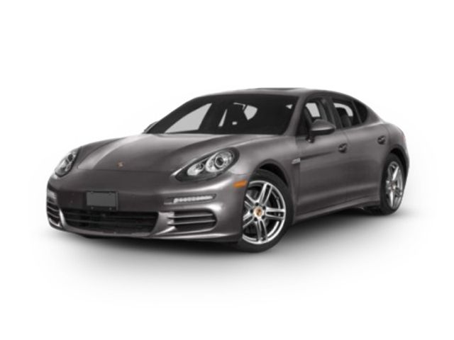 2015 Porsche Panamera 4