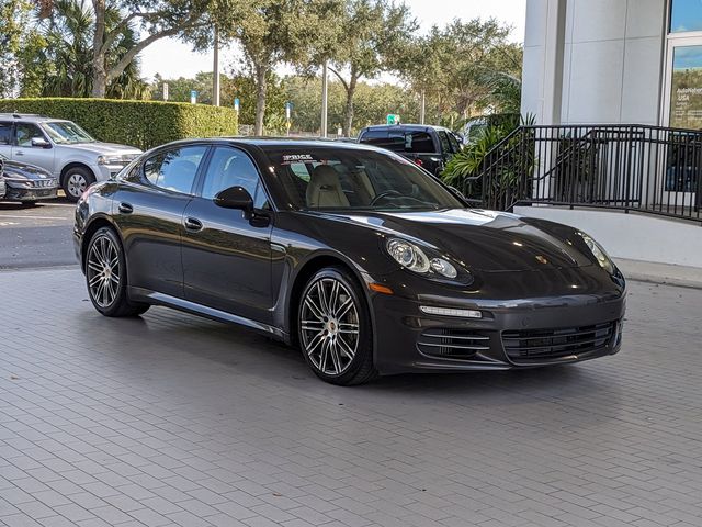 2015 Porsche Panamera 4S