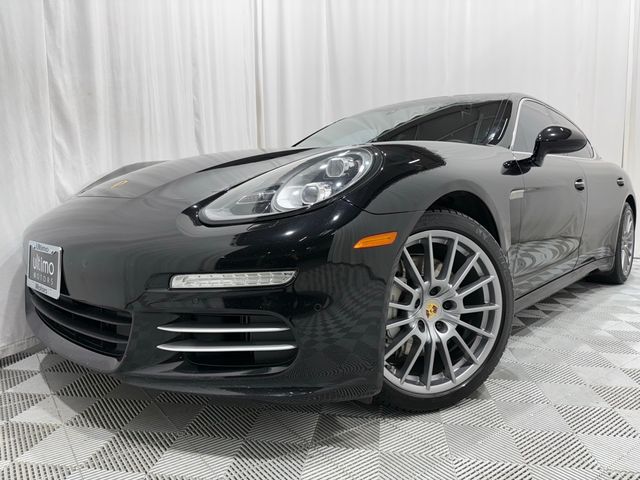 2015 Porsche Panamera 4S Executive