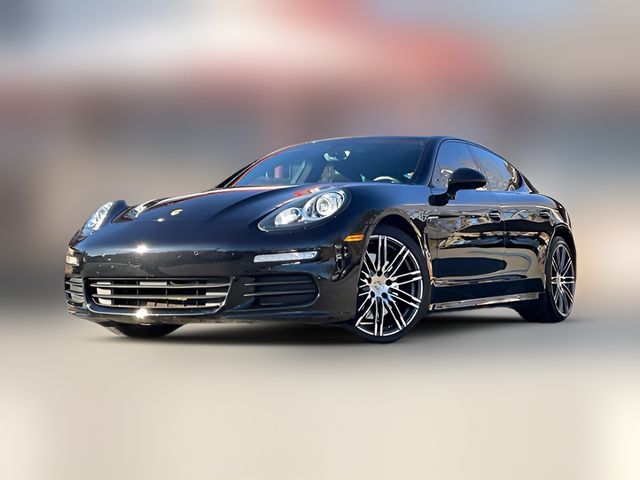 2015 Porsche Panamera 4