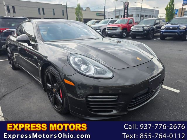 2015 Porsche Panamera GTS