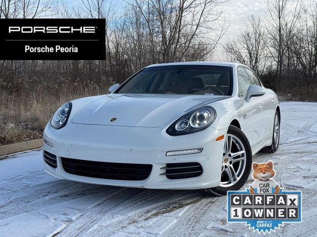 2015 Porsche Panamera 4