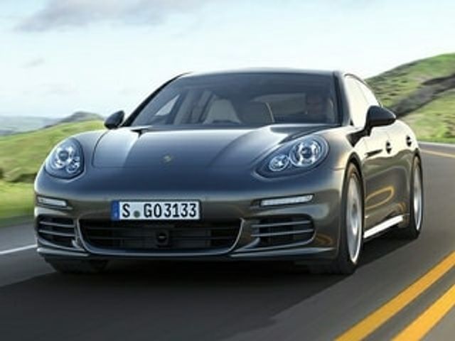 2015 Porsche Panamera 