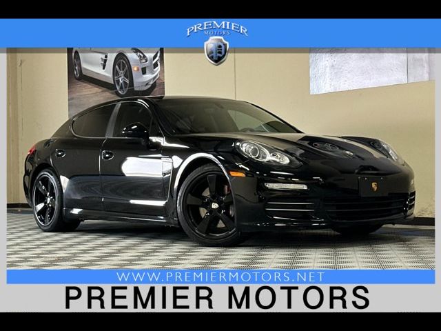 2015 Porsche Panamera 4