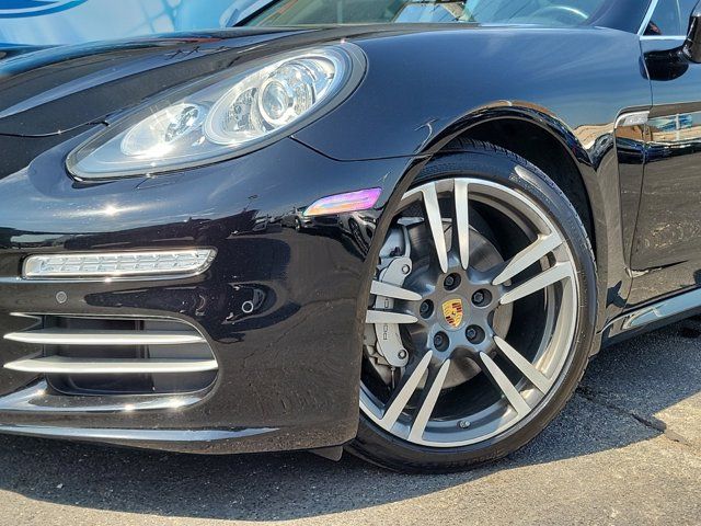 2015 Porsche Panamera 4S