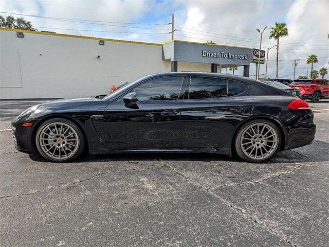 2015 Porsche Panamera 4S