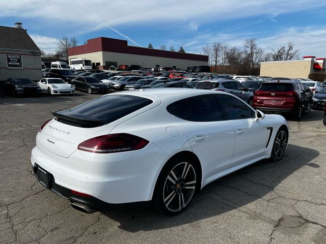 2015 Porsche Panamera Base