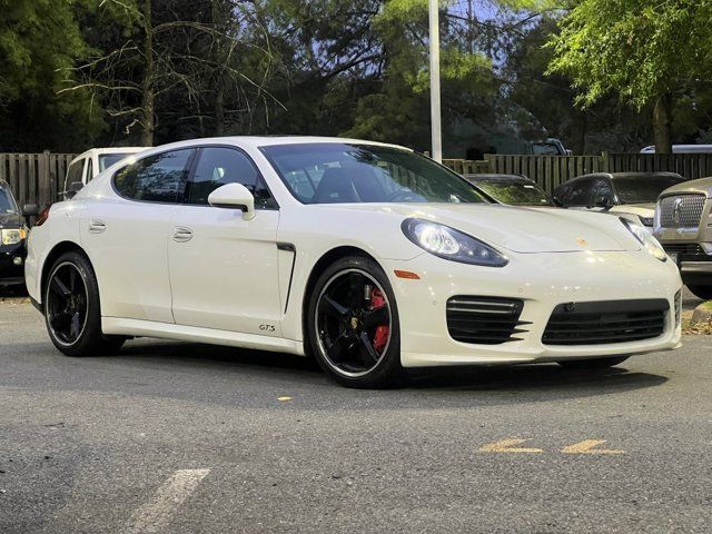 2015 Porsche Panamera GTS