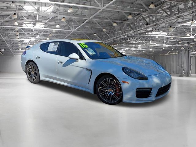 2015 Porsche Panamera GTS