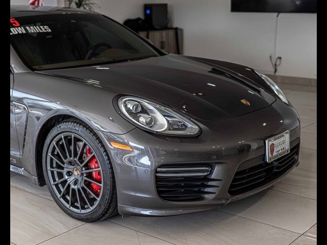 2015 Porsche Panamera GTS