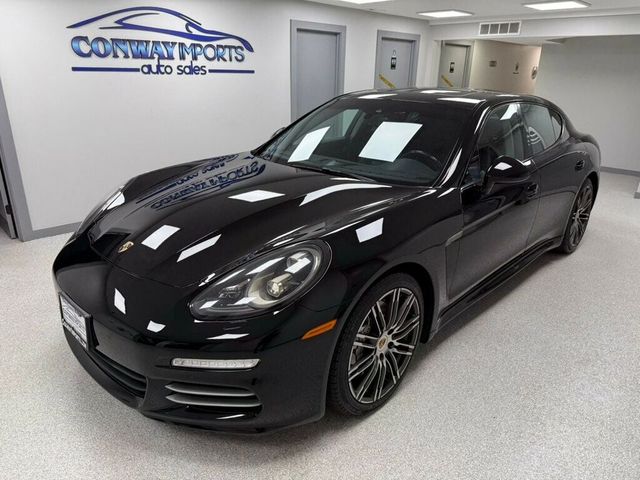 2015 Porsche Panamera 4S