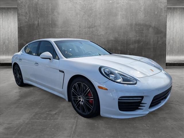 2015 Porsche Panamera Turbo