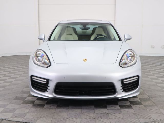 2015 Porsche Panamera Turbo