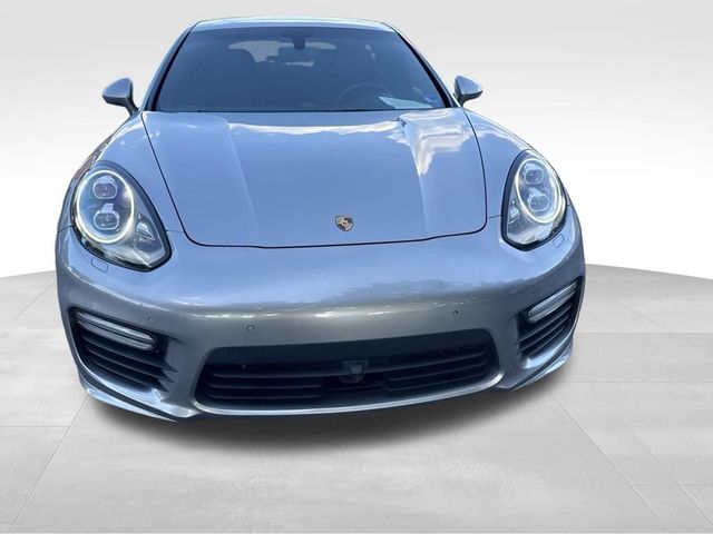2015 Porsche Panamera Turbo