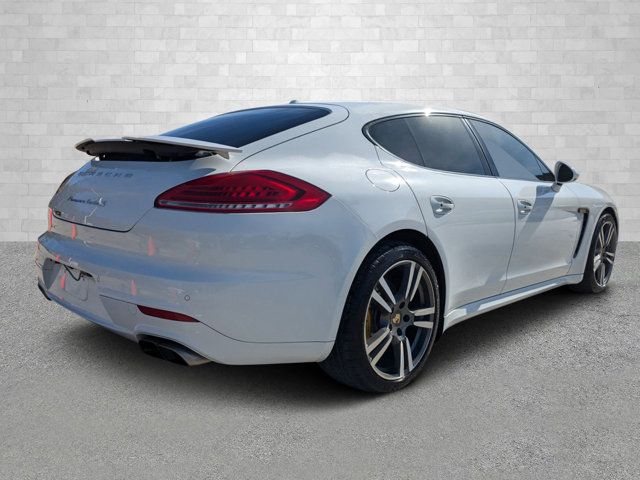 2015 Porsche Panamera Turbo