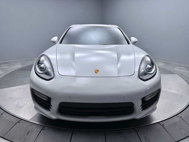 2015 Porsche Panamera Turbo