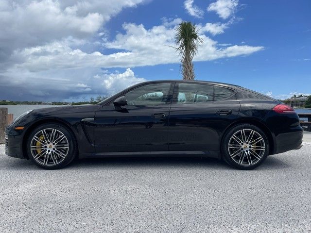 2015 Porsche Panamera Turbo S