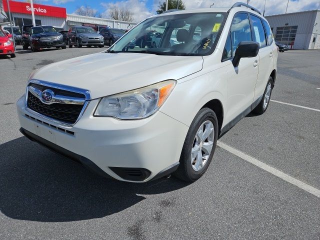 2015 Subaru Forester 2.5i