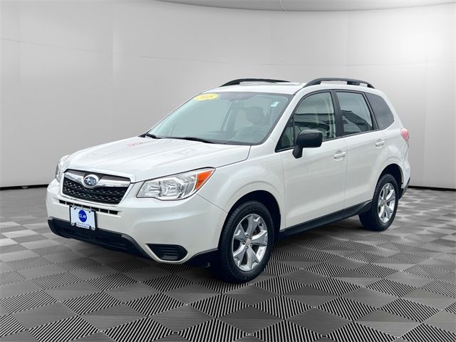 2015 Subaru Forester 2.5i