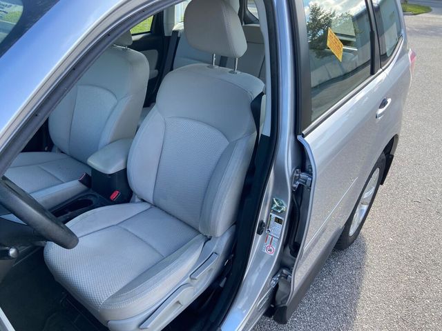 2015 Subaru Forester 2.5i