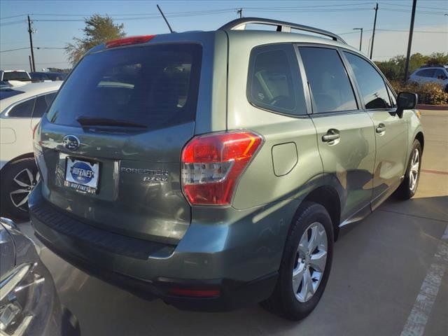 2015 Subaru Forester 2.5i