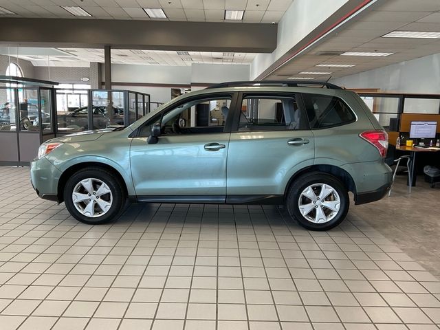 2015 Subaru Forester 2.5i