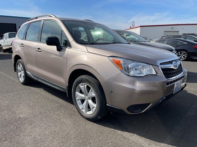 2015 Subaru Forester 2.5i