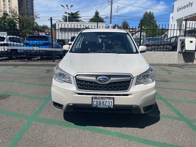 2015 Subaru Forester 2.5i