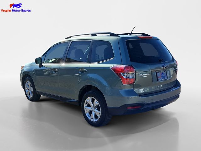 2015 Subaru Forester 2.5i