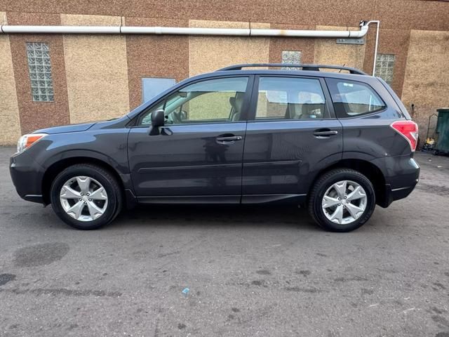 2015 Subaru Forester 2.5i