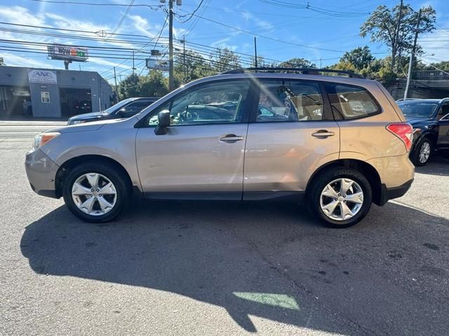 2015 Subaru Forester 2.5i