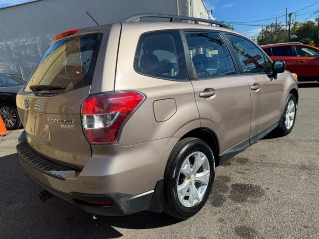 2015 Subaru Forester 2.5i