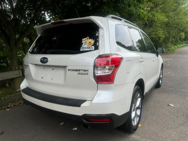 2015 Subaru Forester 2.5i Touring