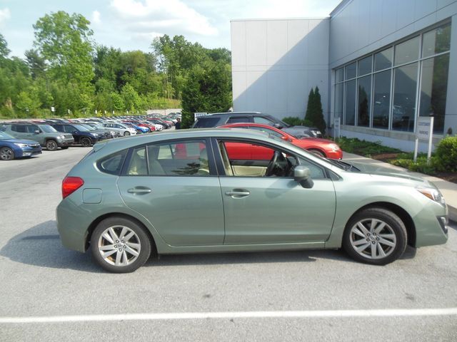 2015 Subaru Impreza 2.0i Premium