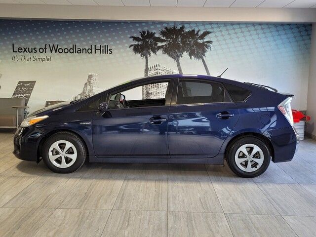 2015 Toyota Prius Two