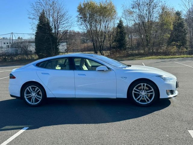 2015 Tesla Model S 70D