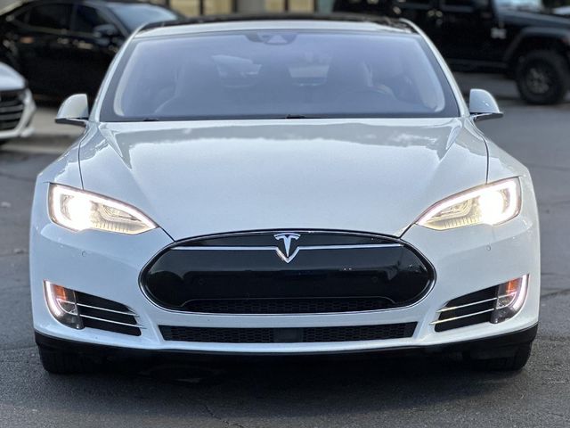 2015 Tesla Model S 70D