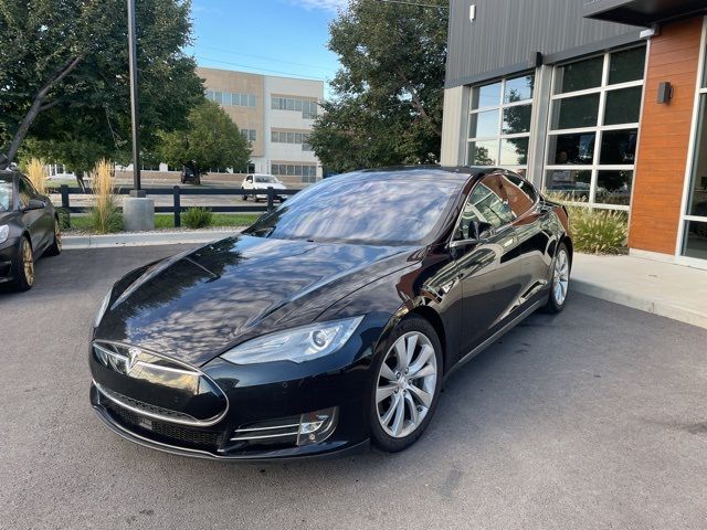 2015 Tesla Model S 70D