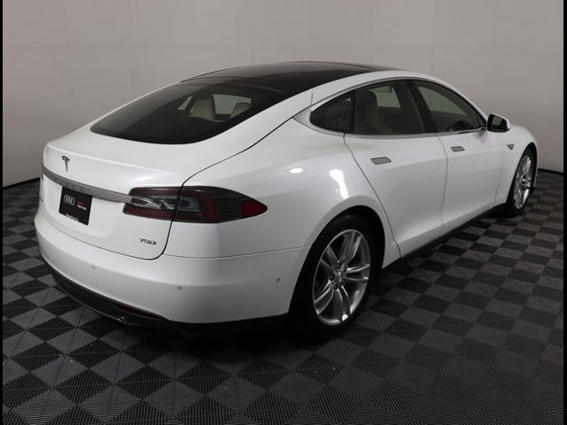 2015 Tesla Model S 70D