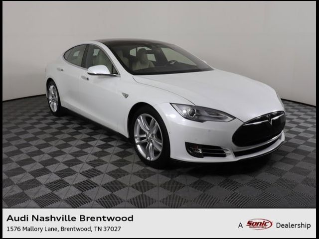 2015 Tesla Model S 70D