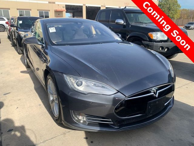 2015 Tesla Model S 70D