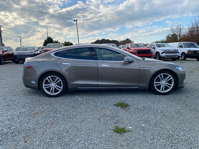 2015 Tesla Model S 70D