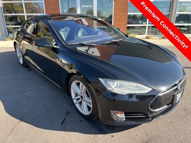 2015 Tesla Model S 70D