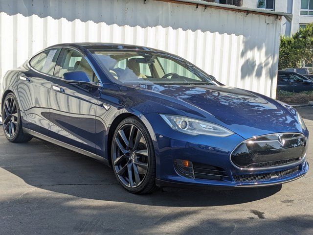 2015 Tesla Model S 70D