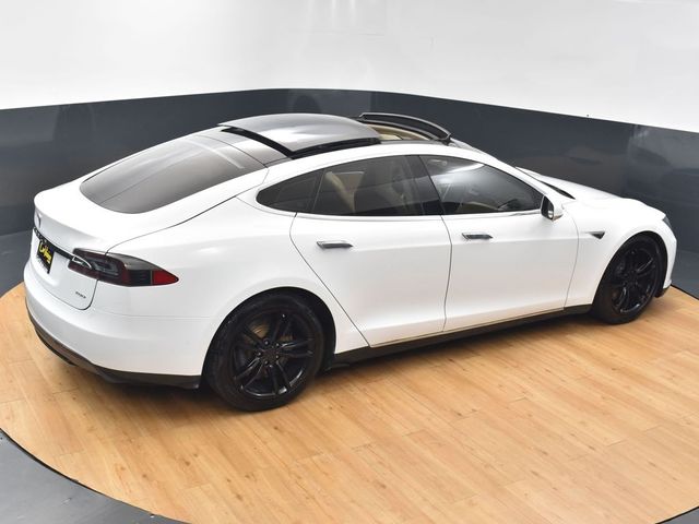 2015 Tesla Model S 70D