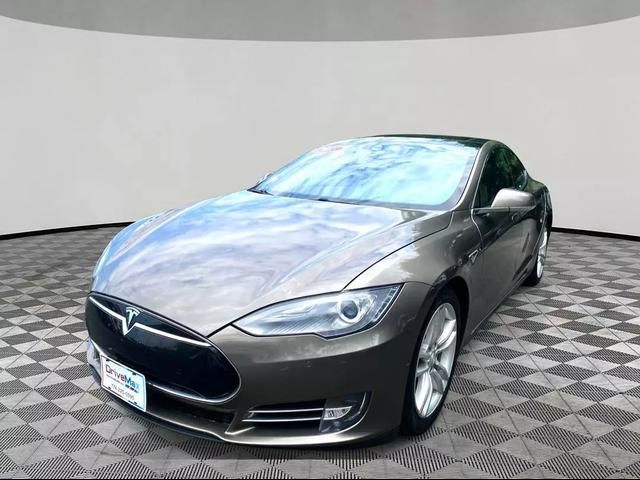 2015 Tesla Model S 70D