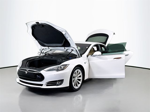 2015 Tesla Model S 85